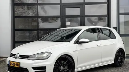 Gebruikt 2015 VW Golf VII R Hatchback | € 19.995 (Eerlijke prijs)