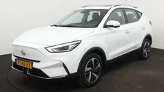 Wit Gebruikt 2022 MG ZS Luxury Sedan | € 21.495 (Eerlijke prijs)
