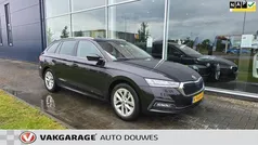 Zwart Gebruikt 2021 Skoda Octavia Business Line Stationwagen | € 19.950 (Eerlijke prijs)