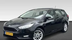 Zwart Gebruikt 2017 Ford Focus Stationwagen | € 9.430 (Eerlijke prijs)