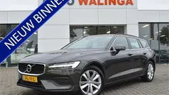 Gebruikt 2022 Volvo V60 Business Edition Stationwagen | € 21.900 (Super prijs)