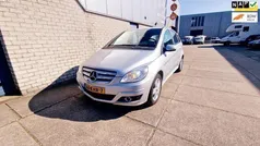 Grijs Gebruikt 2009 Mercedes B160 MPV | € 4.250 (Eerlijke prijs)