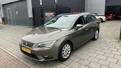 Bruin Gebruikt 2016 Seat Leon ST CONNECT Stationwagen | € 7.999 (Eerlijke prijs)