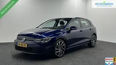 Blauw Gebruikt 2021 VW Golf VIII Life Hatchback | € 20.750 (Goede deal)