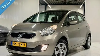 Grijs Occasion 2012 Kia Venga Plus Hatchback | € 6.740 (Eerlijke prijs)