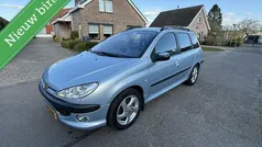 Grijs Gebruikt 2002 Peugeot 206 Stationwagen | € 1.450 (Eerlijke prijs)