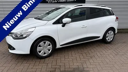 Occasion Renault Clio GrandTour Expression 90 PK (66 kW) 2015 Wit Stationwagen