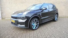 Zwart Gebruikt 2023 Lynk & Co 01 SUV | € 28.750 (Eerlijke prijs)