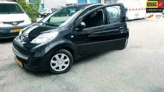 Zwart Gebruikt 2010 Peugeot 107 Hatchback | € 2.999 (Eerlijke prijs)