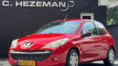 Rood Gebruikt 2011 Peugeot 206+ Hatchback | € 2.945 (Eerlijke prijs)