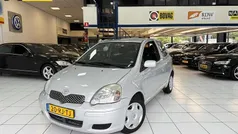 Grijs Gebruikt 2005 Toyota Yaris Sol Hatchback | € 4.950 (Eerlijke prijs)