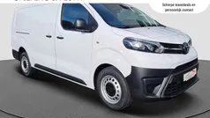 Gebruikt 2023 Toyota Proace Live Van | € 23.790 (Eerlijke prijs)