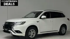 Gebruikt 2020 Mitsubishi Outlander P-HEV SUV | € 21.740 (Goede deal)