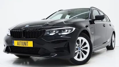 Occasion BMW 320 Shadowline 204 PK (150 kW) 2021 Zwart Stationwagen