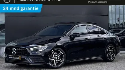 Zwart, metallic lak Gebruikt 2021 Mercedes CLA200 Business Coupé | € 29.900 (Eerlijke prijs)
