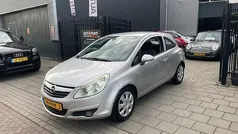 Grijs Gebruikt 2009 Opel Corsa Enjoy Hatchback | € 1.499 (Super prijs)