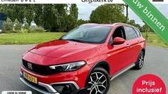 Rood Gebruikt 2022 Fiat Tipo Cross Stationwagen | € 18.500 (Eerlijke prijs)
