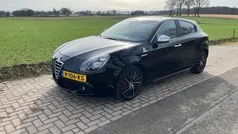 Zwart Gebruikt 2012 Alfa Romeo Giulietta Quadrifoglio Verde Hatchback | € 9.995 (Goede deal)