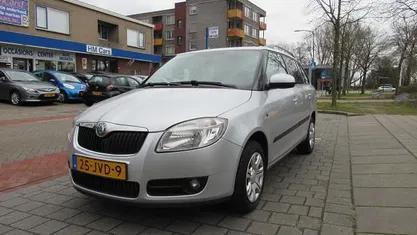 Occasion Skoda Fabia Tour 86 PK (63 kW) 2009 Grijs Stationwagen
