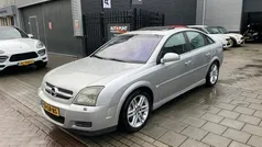 Grijs Gebruikt 2002 Opel Vectra GTS Elegance Hatchback | € 1.499 (Goede deal)