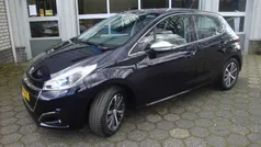Blauw Gebruikt 2019 Peugeot 208 Allure Hatchback | € 13.750 (Eerlijke prijs)