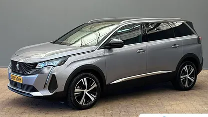 Grijs Gebruikt 2024 Peugeot 5008 GT MPV | € 30.895 (Super prijs)