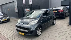 Grijs Gebruikt 2012 Peugeot 107 Hatchback | € 2.499 (Eerlijke prijs)