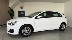 Wit Gebruikt 2019 Hyundai i30 Comfort Hatchback | € 8.950 (Eerlijke prijs)