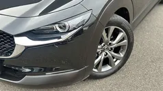 Gebruikt 2021 Mazda CX-30 Luxury SUV | € 28.950 (Eerlijke prijs)