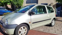Geel Gebruikt 1999 Renault Twingo Initiale Hatchback | € 1.950 (Eerlijke prijs)