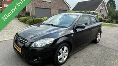 Gebruikt 2010 Kia ProCeed Hatchback | € 1.850 (Goede deal)