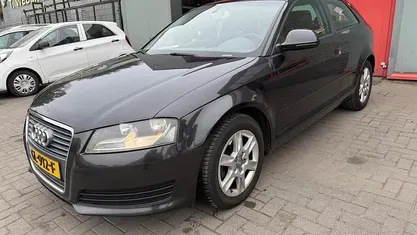 Occasion Audi A3 Ambition 105 PK (77 kW) 2010 Grijs Hatchback