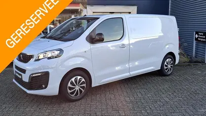 Occasion 2022 Peugeot Expert Premium Van | € 13.944 (Super prijs)