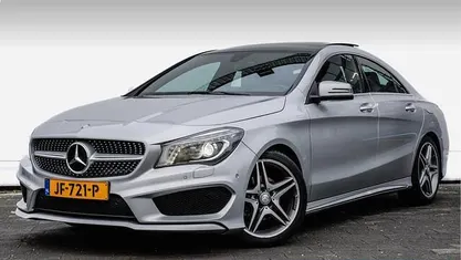 Grijs Occasion 2016 Mercedes CLA180 AMG line Sedan | € 17.850 (Goede deal)