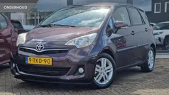 Paars Gebruikt 2014 Toyota Verso-S MPV | € 10.900 (Eerlijke prijs)