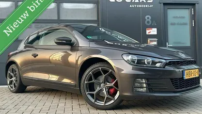 Bruin Gebruikt 2015 VW Scirocco Highline Coupé | € 11.498 (Goede deal)