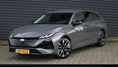 Occasion 2025 Peugeot 308 SW Allure Stationwagen | € 40.950 (Eerlijke prijs)