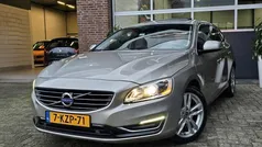 Grijs Gebruikt 2013 Volvo V60 Summum Stationwagen | € 9.995 (Eerlijke prijs)