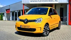 Geel Gebruikt 2023 Renault Twingo Techno Hatchback | € 14.350 (Eerlijke prijs)