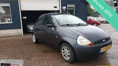 Gebruikt 2005 Ford Ka Cool & Sound Edition Hatchback | € 1.150 (Eerlijke prijs)