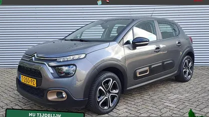 Grijs Gebruikt 2023 Citroën C3 PureTech Hatchback | € 14.395 (Eerlijke prijs)