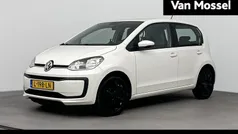 Wit Gebruikt 2017 VW up! move up! Hatchback | € 9.400 (Eerlijke prijs)