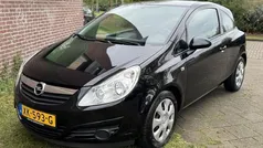 Zwart Gebruikt 2009 Opel Corsa Selection Hatchback | € 2.445 (Eerlijke prijs)
