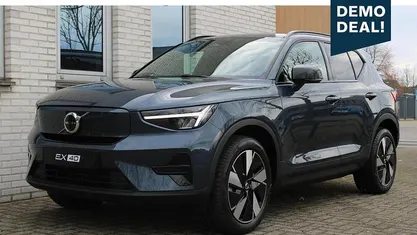 Gebruikt 2025 Volvo EX40 Plus SUV | € 53.940 (Eerlijke prijs)