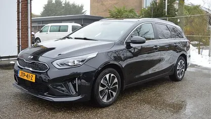 Zwart (metallic) Occasion 2021 Kia Ceed Sportswagon Stationwagen | € 18.790 (Goede deal)