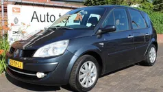 Grijs, metallic lak Gebruikt 2007 Renault Scénic II MPV | € 2.900 (Eerlijke prijs)