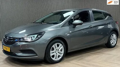 Occasion Opel Astra Edition 105 PK (77 kW) 2018 Hatchback