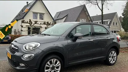 Grijs (metallic) Occasion 2016 Fiat 500X Pop Star SUV | € 8.990 (Eerlijke prijs)