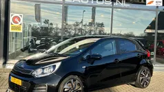 Zwart Gebruikt 2015 Kia Rio Hatchback | € 9.449 (Eerlijke prijs)