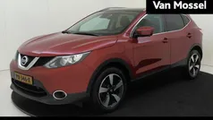 Rood Gebruikt 2017 Nissan Qashqai N-Connecta SUV | € 16.940 (Eerlijke prijs)